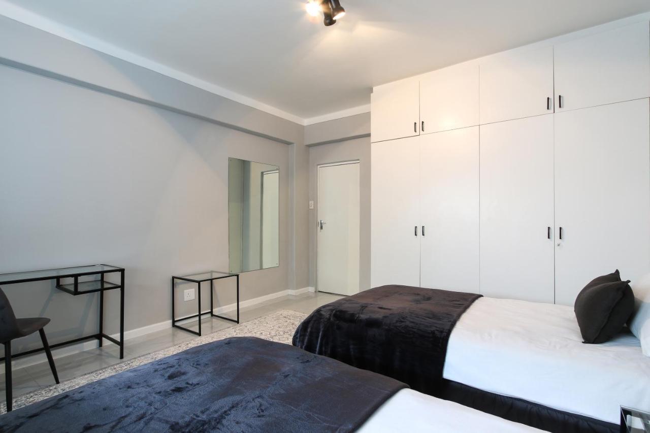 Nederburg, Sea Point, 2 Bed Apt - New Kapsztad Zewnętrze zdjęcie